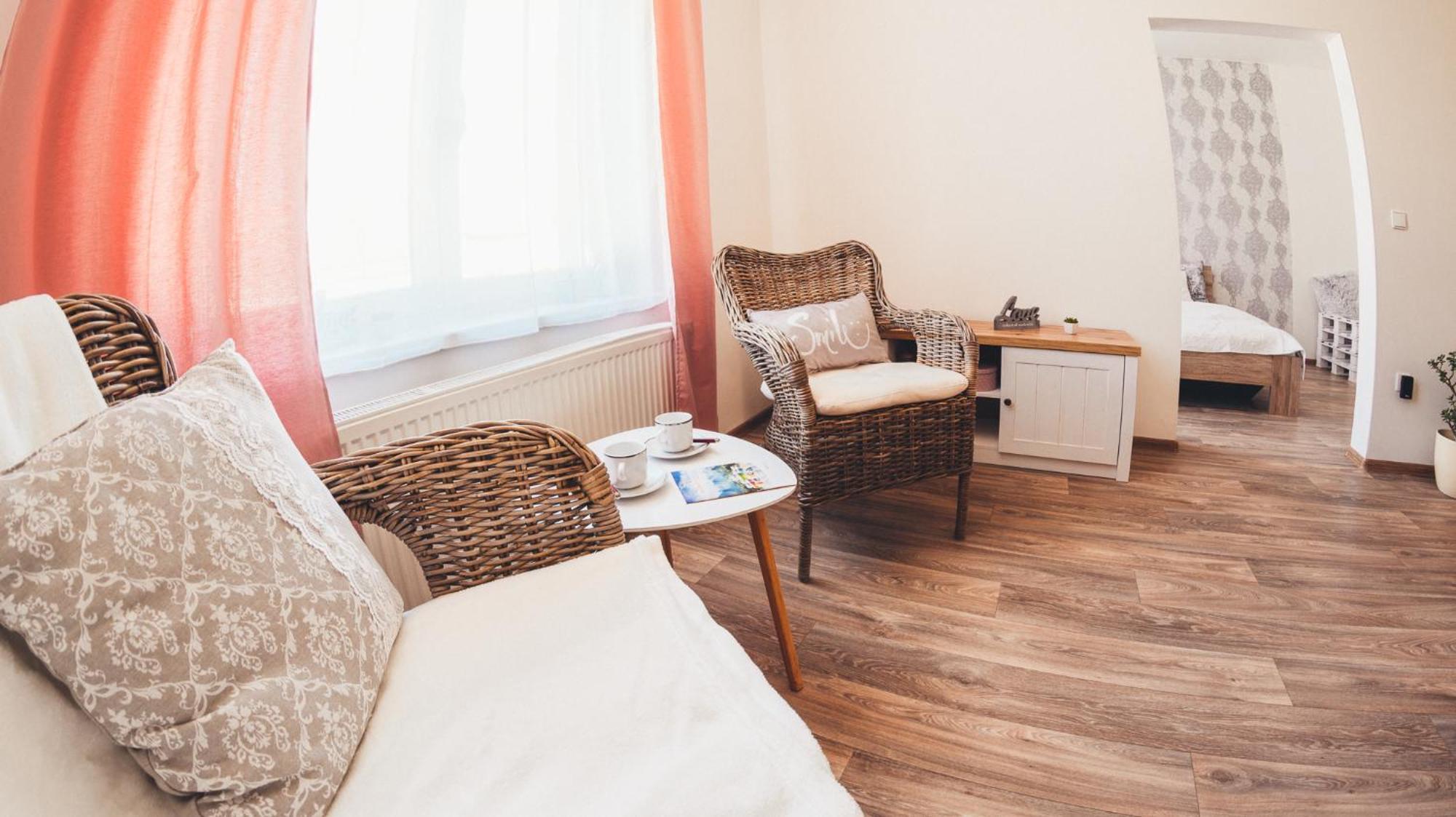 Stylovy Apartman V Centru Nachoda 外观 照片